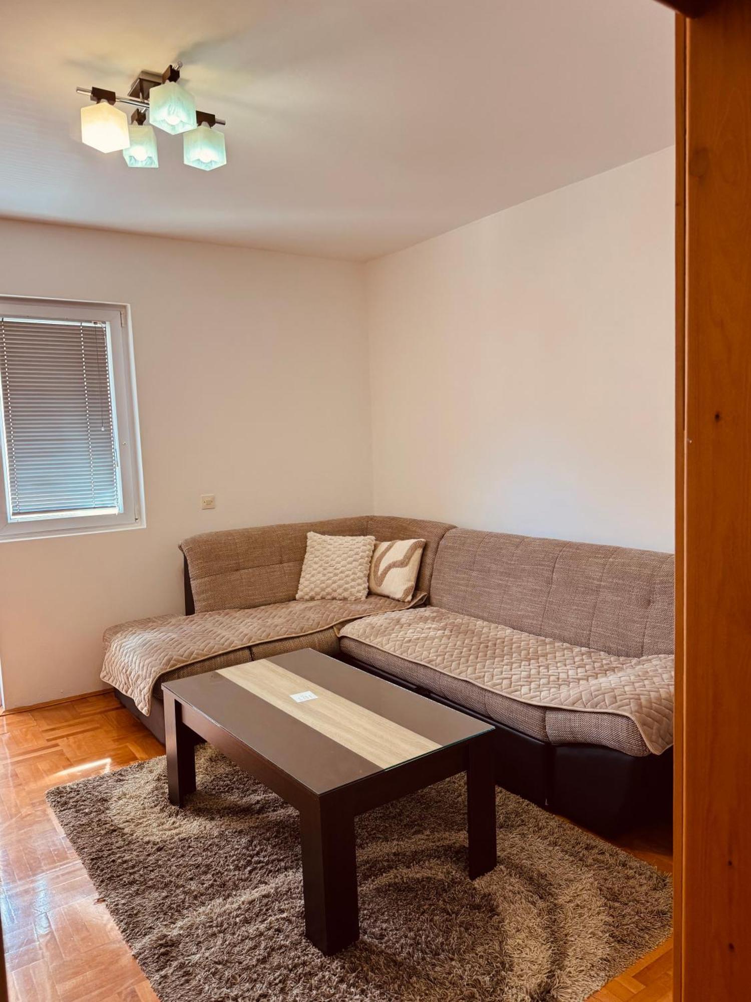 Apartment Silence B Плужине Екстериор снимка